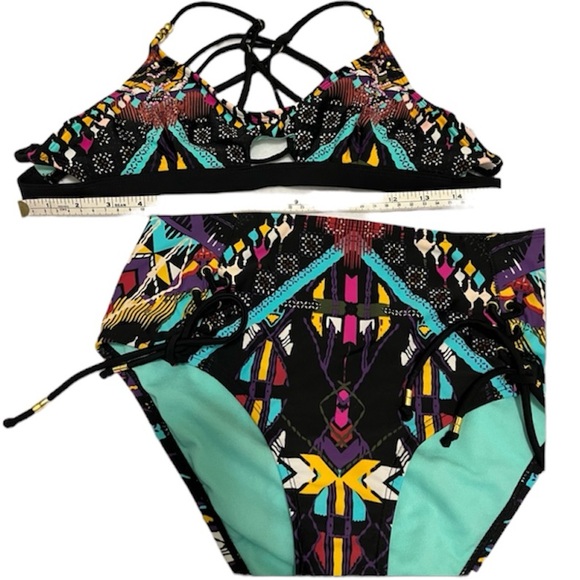 TIME AND TRU BIKINI - Picture 13 of 13